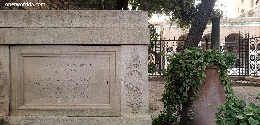 Cosa vedere a Ravenna: tomba di Dante